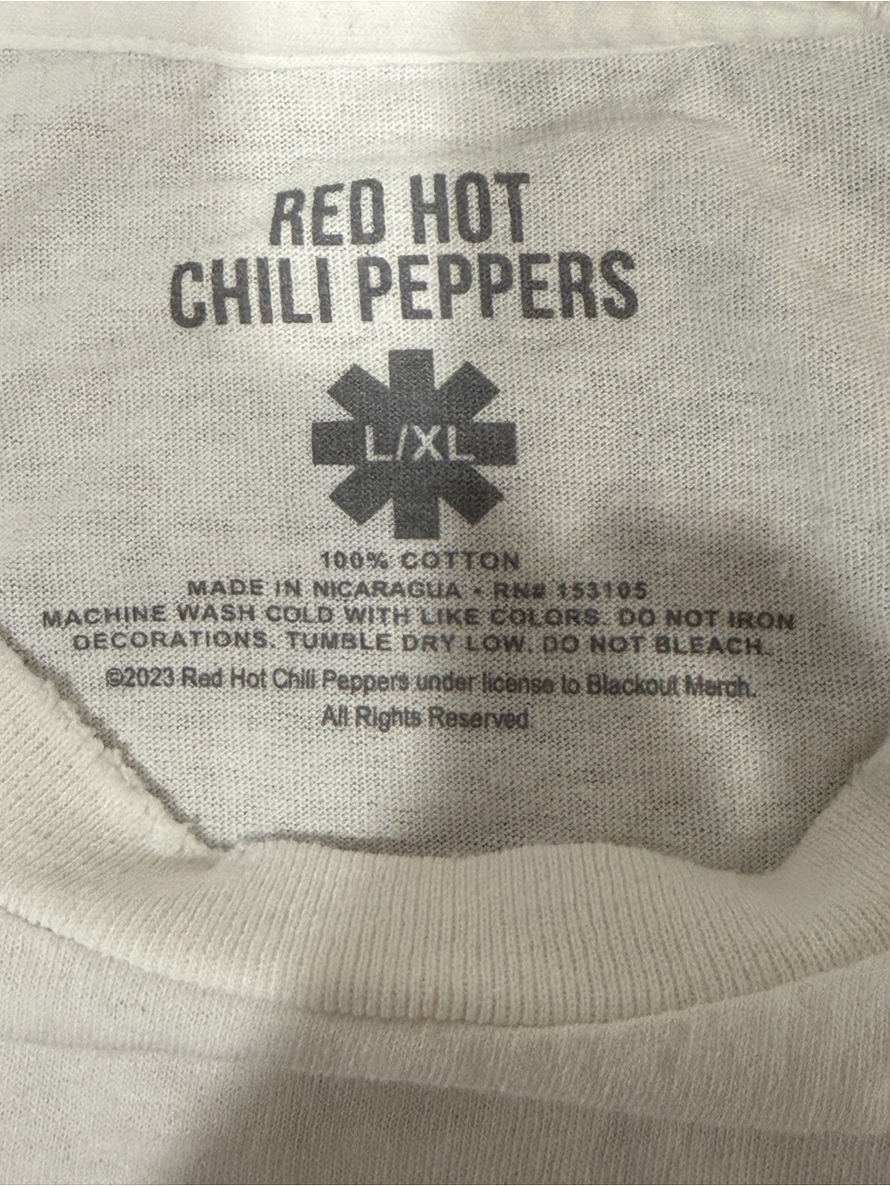 Red Hot Chili Peppers Asterisk Logo Distressed Band Tee L/XL NWOT - Picture 2 of 3